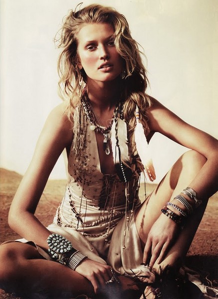 Jessielouisefashion American Indian Summer Hair Styles All Inspired By The Simple Yet Beautiful Native American Indian Plait Anyone Will Be Able To Pull Of Thus Trend And I Just Can T Wait For