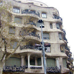 25.- Gaudí. Casa Mila