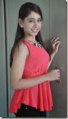 niti_taylor_stills