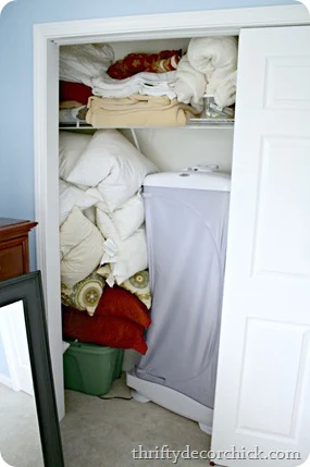 organizing a messy closet