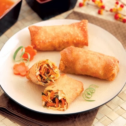 easy-egg-rolls-recipe-photo-420-FF0206COOKA02.jpg