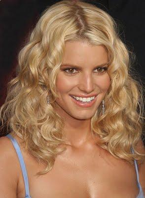 Trendy Blonde Hairstyles for Women