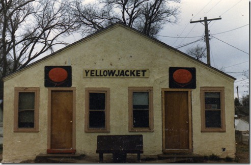 the yellowjacket0002