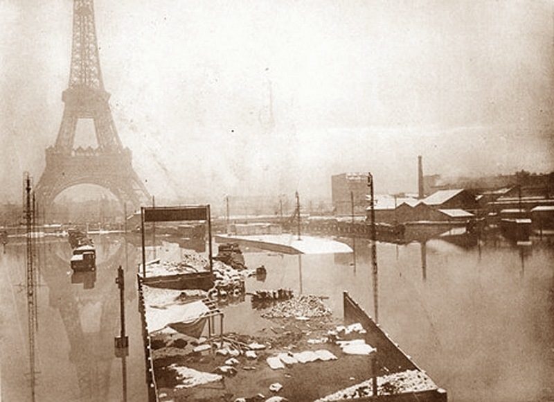 Torre_Eiffel_1910_paris
