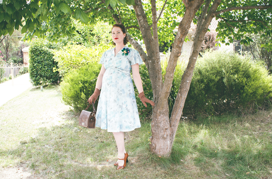 An early 1940's maternity look created with a vintage 70's dress | Lavender & Twill