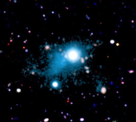 [quasar%2520UM287%255B4%255D.jpg]