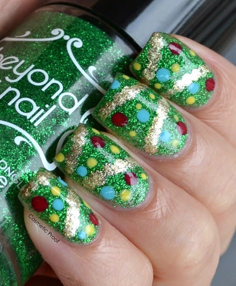 Christmas Tree Nails (2)