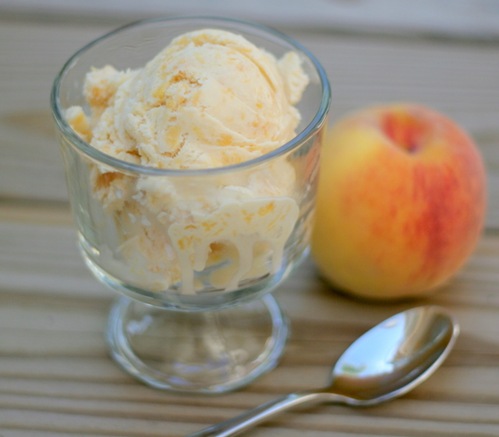 peach brown sugar ice cream 1
