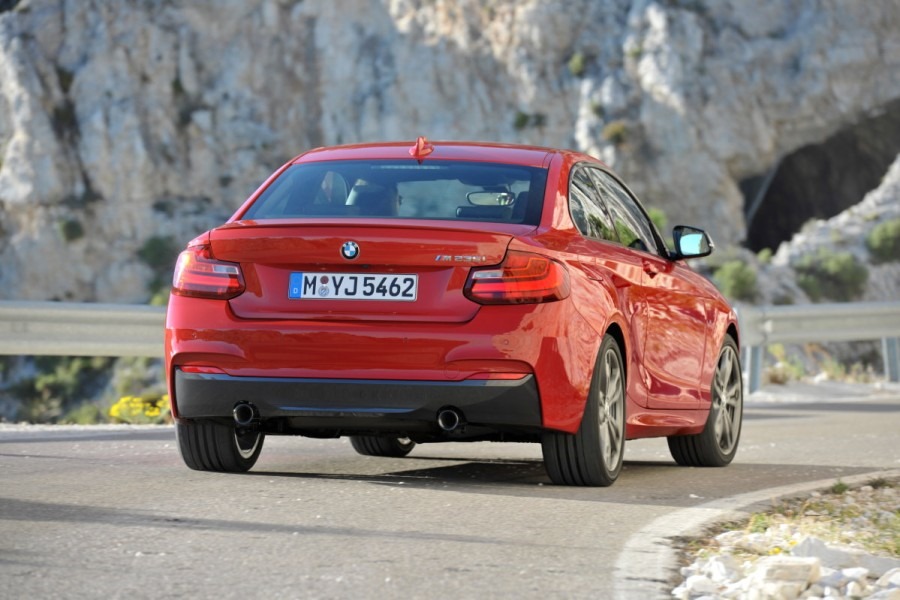 [BMW-M235i-Coupe-2%255B2%255D.jpg]