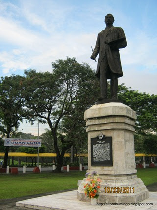 el toro bumingo: Gen. Luna Street, Intramuros