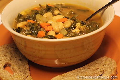 cannellini-bean-kale-soup_2469
