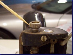 Presser regulating Thumb screw