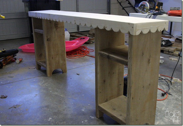 Desk with shelves and top2