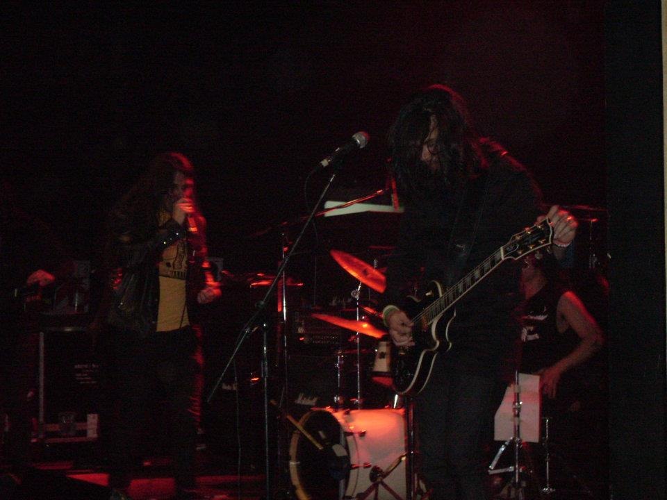 [314801_2478369279411_1257872288_3037583_145172926_n%255B4%255D.jpg]