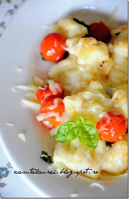 Provocarea Daring Cooks, septembrie 2013: Gnocchi din cartofi