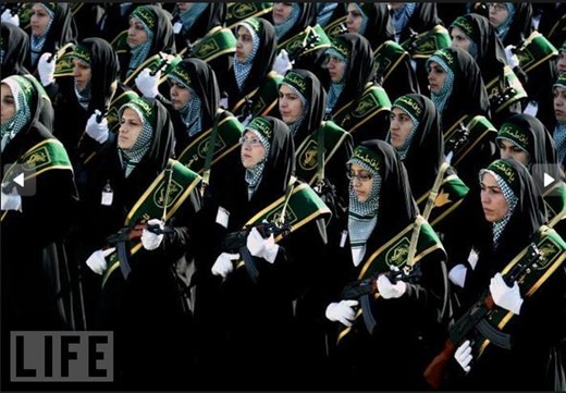 [crazy_military_parades_15%255B2%255D.jpg]