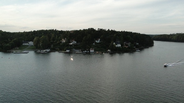 Ilha entre Estocolmo e Helsinki