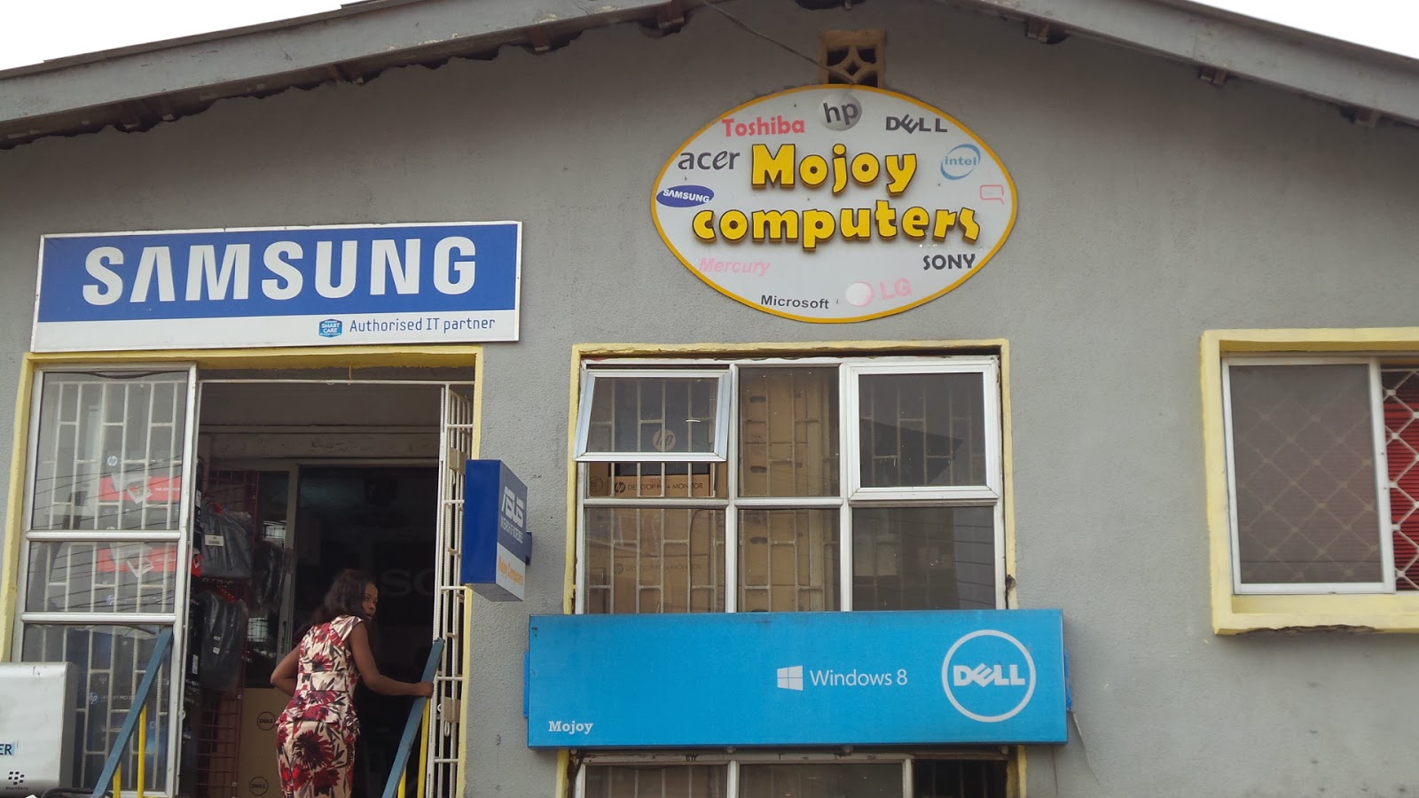 naijamart MOJOY COMPUTERS Dealers in all kinds of Laptop Sales