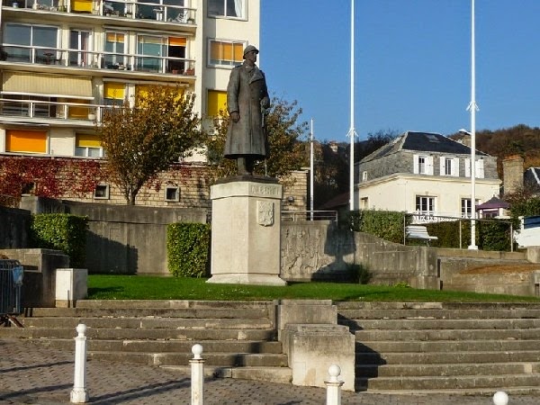 [statue-albert-1er4.jpg]