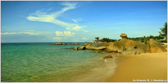  Каменный сфинкс.Остров Бинтан. Индонезия.