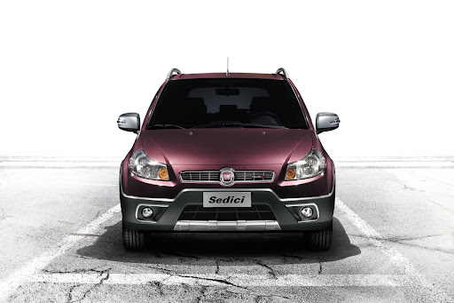 Fiat-Sedici-2012-01.jpg