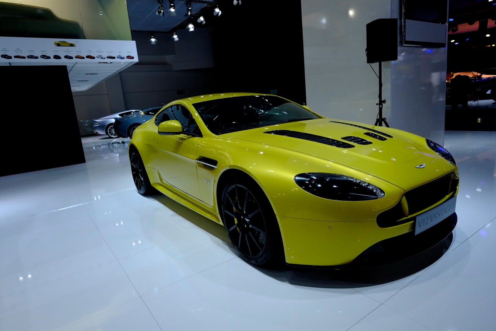 [Aston-Martin-2013-IAA-28%255B5%255D.jpg]