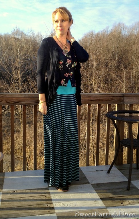 [striped%2520maxi%2520and%2520floral%2520sweater%255B3%255D.jpg]