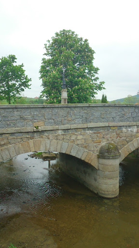 Stone Bridge Saint Cross