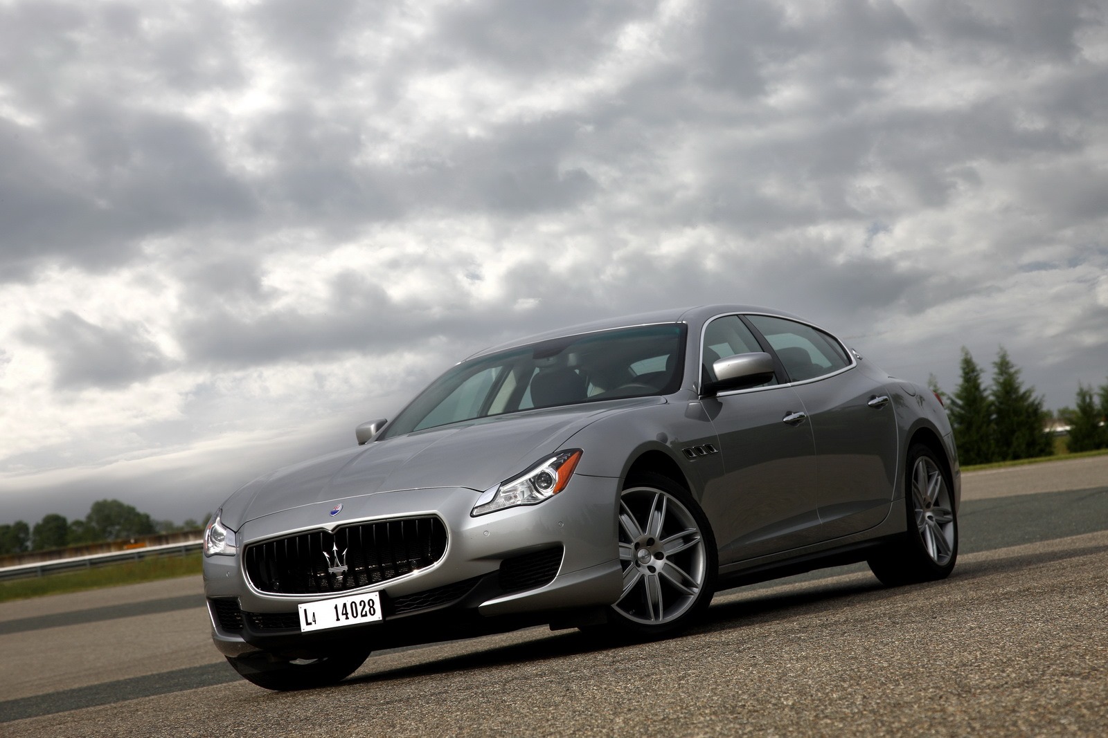 [Maserati-Ghibli-7%255B2%255D.jpg]