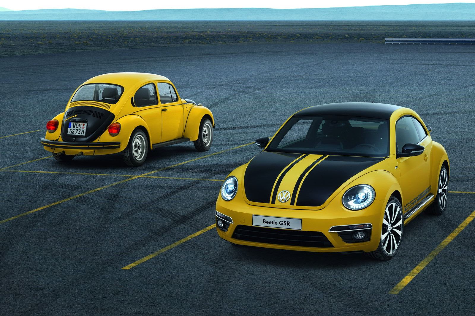 2013-Volkswagen-Beetle-GSR-Limited-Edition-8.jpg