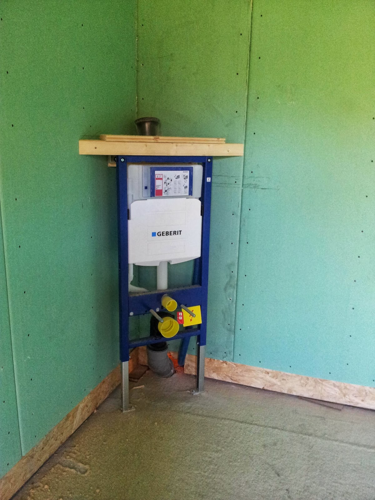 Haus Am Park: Bautagebuch: Schornstein, Dämmung und Sanitär