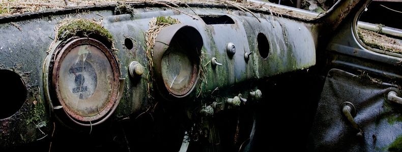 chatillon-car-graveyard-17