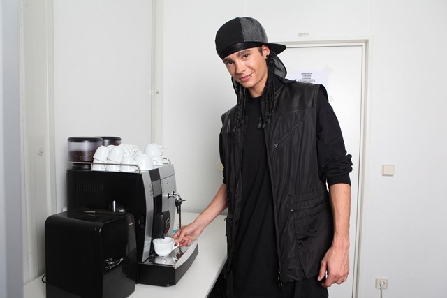 [415140_268135096585057_129059640492604_631467_509055897_o%255B3%255D.jpg]