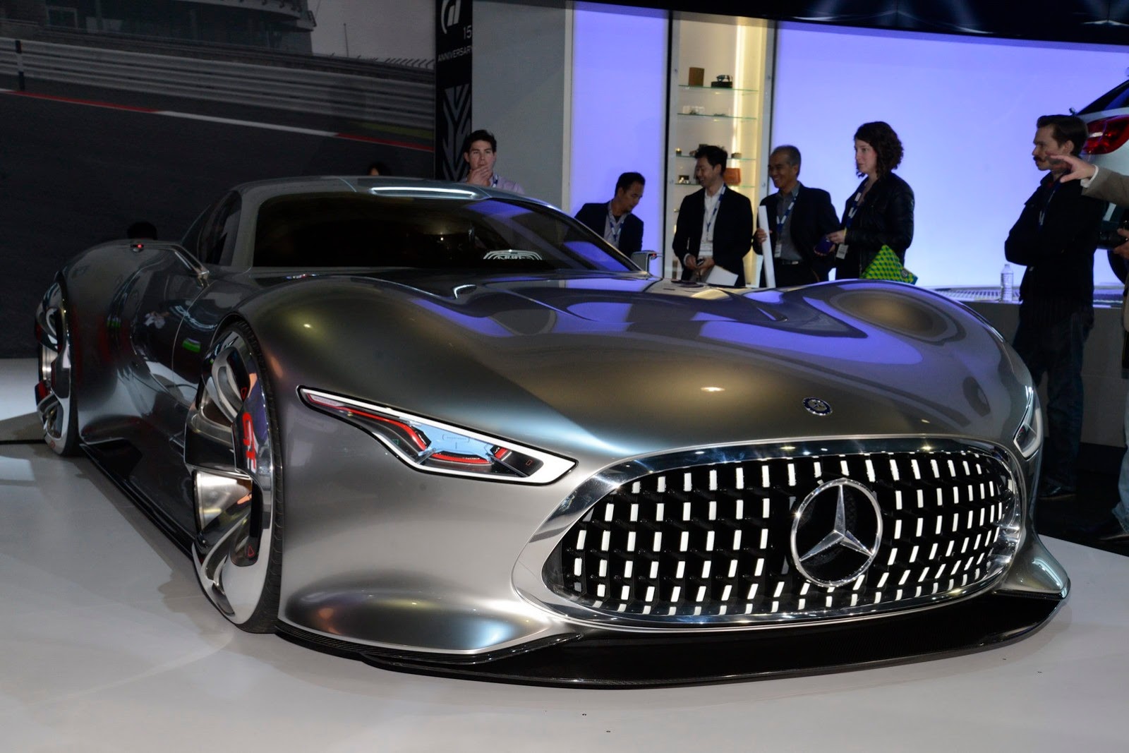 [Mercedes-Benz-Vision_8%255B2%255D.jpg]