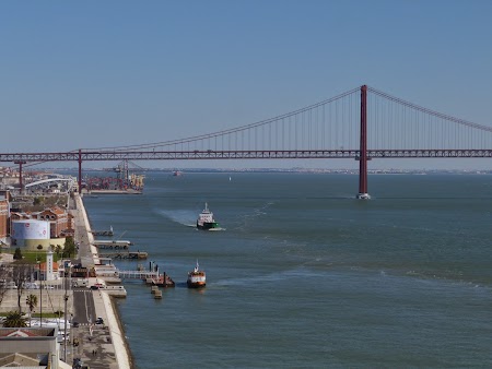 21. Podul din Lisabona.JPG