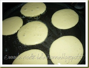 Pancakes con sciroppo d'acero (7)