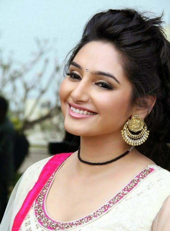 [ragini_dwivedi_gorgeous_image%255B3%255D.jpg]
