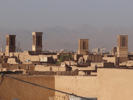 33. Dimineata in Yazd.JPG