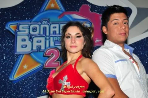 Magui y el fan.jpg