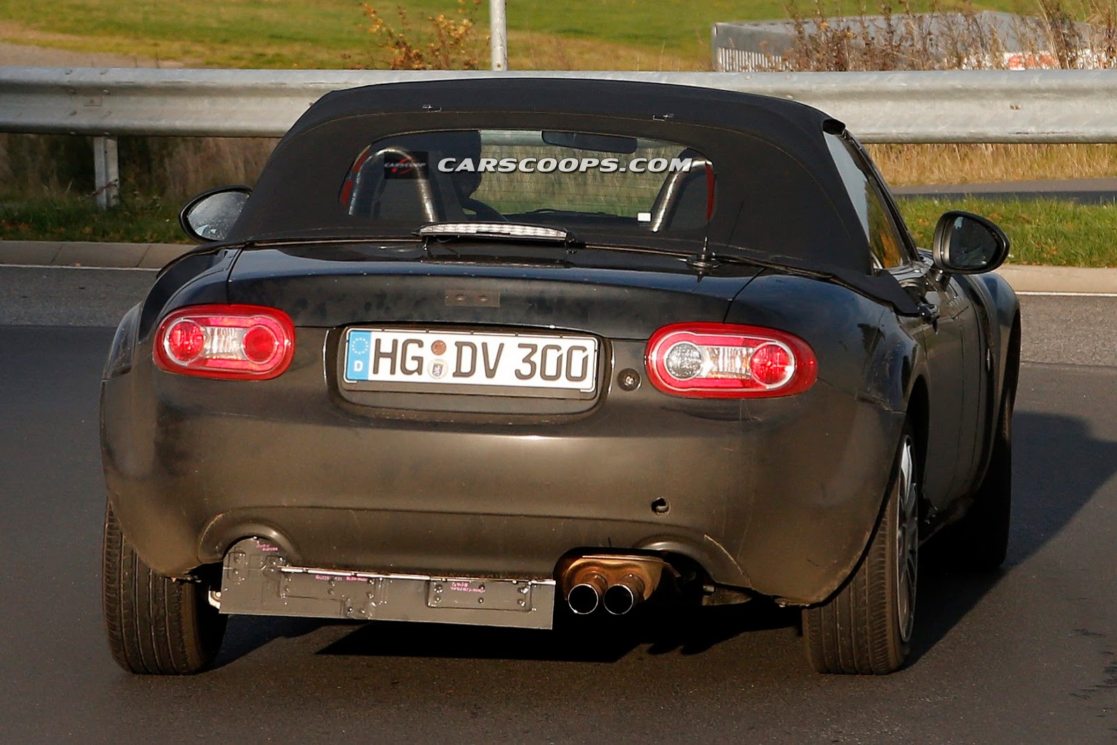 [New-Mazda%253DMX-5-Alfa-Spider-Mule-9%255B3%255D.jpg]