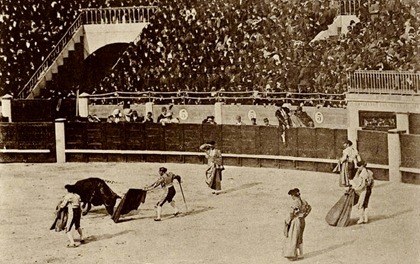 1880 Madrid (f. Laurent) Frascuelo pasando de muleta