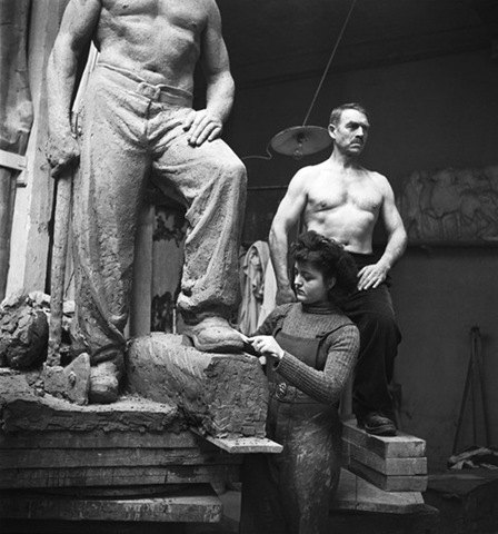 [Emile%2520Savitry.%2520Atelier%2520de%2520sculpture%2520des%2520Beaux%2520Arts%2520de%2520Paris%252C%25201939%255B4%255D.jpg]