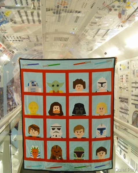 [LEGO%2520star%2520Wars%2520quilt%2520in%2520the%2520space%2520shuttle%255B6%255D.jpg]
