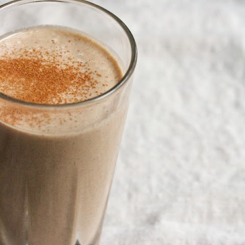 Apple-Cinnamon & Almond Smoothie