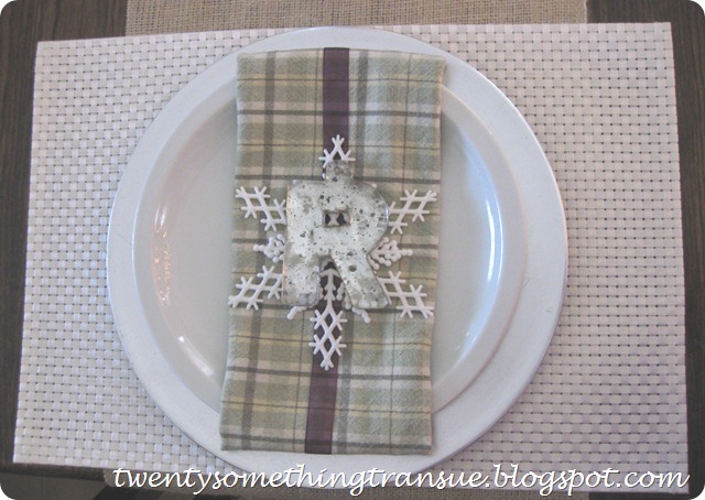 Green and Purple Christmas Place Setting 2