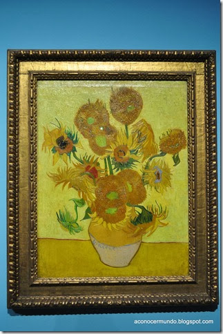 Amsterdam. Museo de Van Gogh. Girasoles de 1989 - DSC_0012