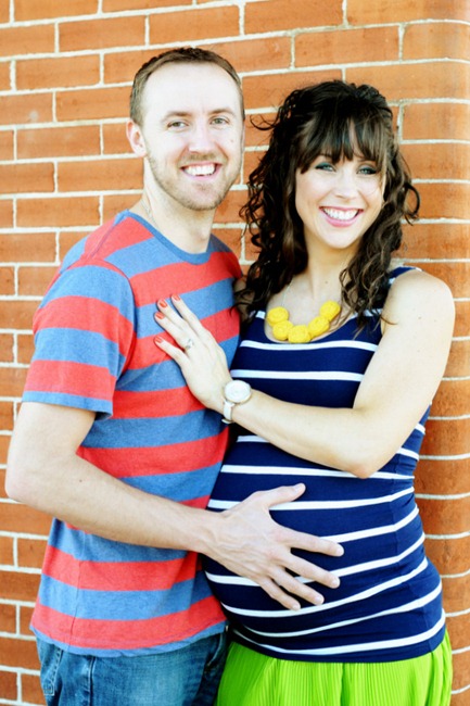 [DSC_1298%255B9%255D.jpg&description=Wardrobe Wednesday: Prenatal Photoshoot + a treat for you!')]