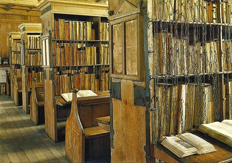 hereford-cathedral-chained-library-1
