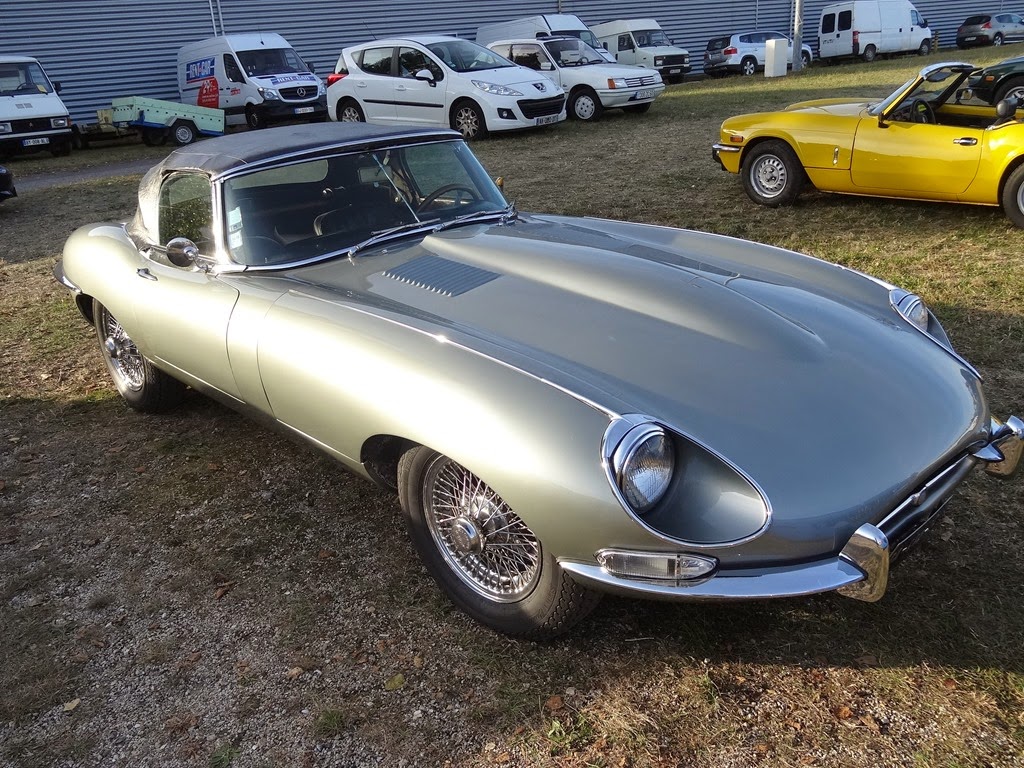 [2014.09.27-076-Jaguar-Type-E4.jpg]