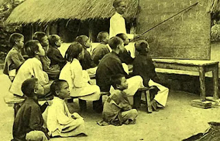 Cắc cớ xíu: “Tao hồi xưa bị ba mẹ, thầy cô đánh toét đít, nhờ vậy nên…” Cắc cớ xíu: “Tao hồi xưa bị ba mẹ, thầy cô đánh toét đít, nhờ vậy nên…”